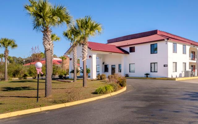 Red Roof Inn Crestview