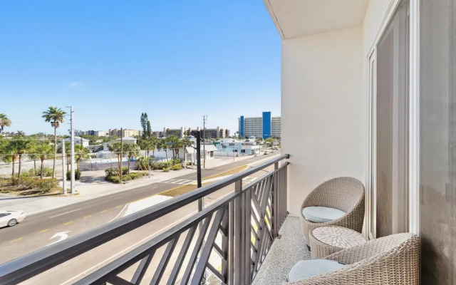 The Harbor Condo 308 - Premier