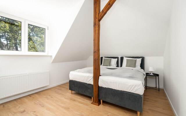 Rycerska Apartments by Renters