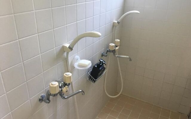 Minami Onna Tropical