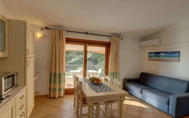 Apartment in Badus With Communal Pool
