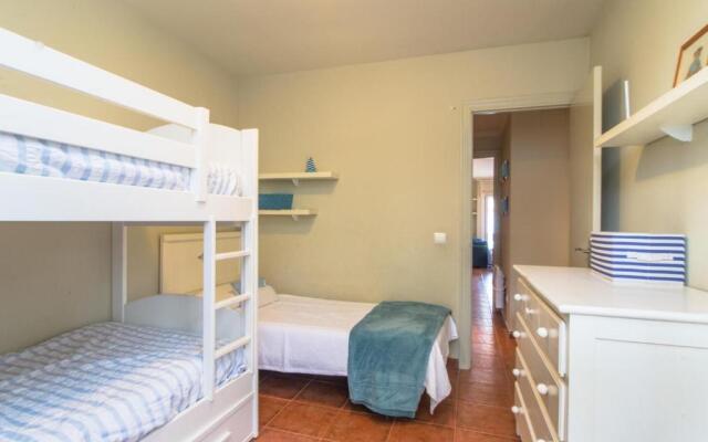 Bk-2 Calella De Palafrugell 6 Pax