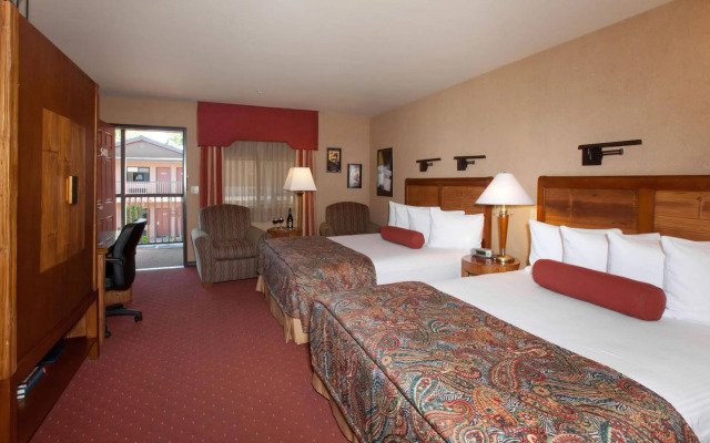 Adelaide Inn
