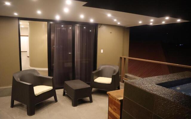 Empire Apartments SU 2 Marthastraat
