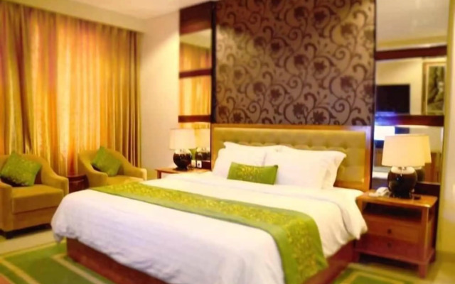 Hotel Gran Surya