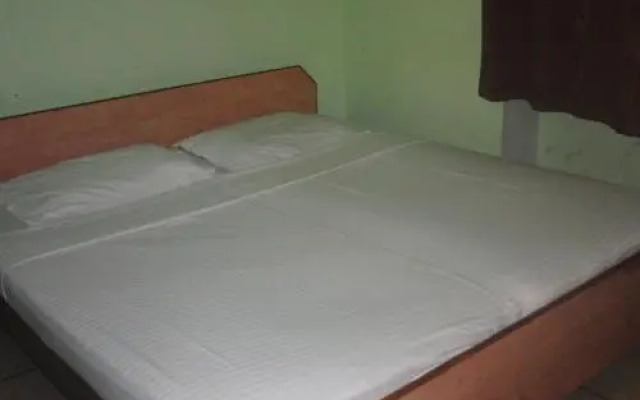 Shivakashi Guest House