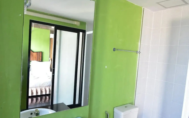 PS Extra Hotel