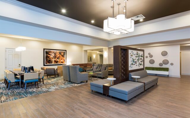 Doubletree by Hilton Pleasant Prairie Kenosha