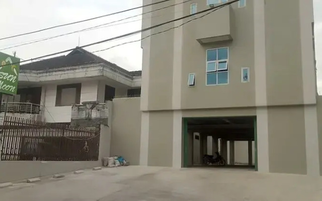 Cosmos Cuisine Guest House