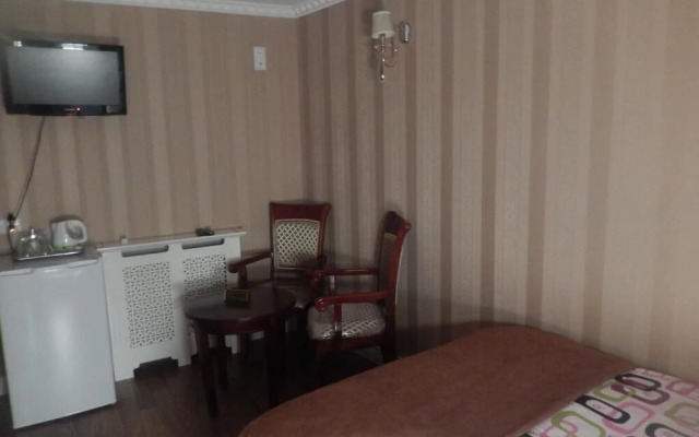 Hotel Anata