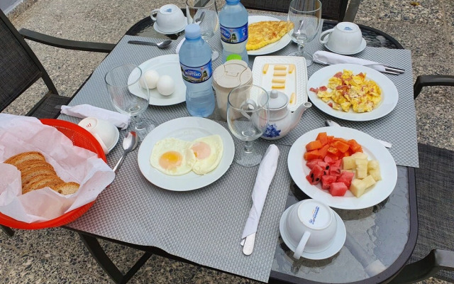 Hostal BAOBAO