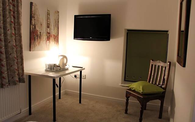 The Lodge B&B @ Cannock Chase