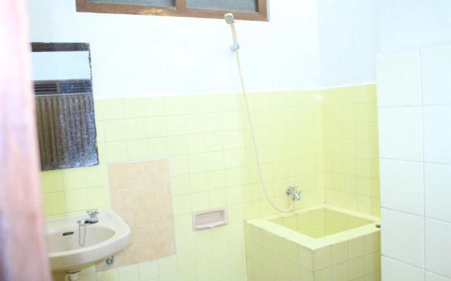 OYO 524 Makuta Hotel