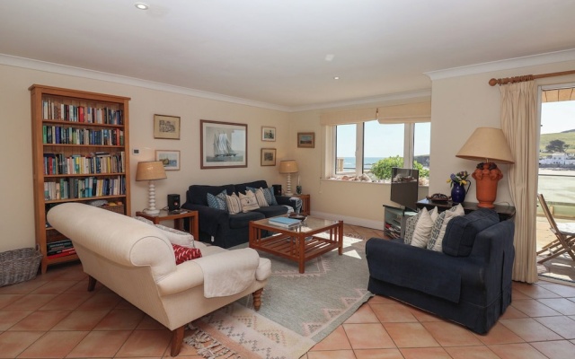 6 Burgh Island