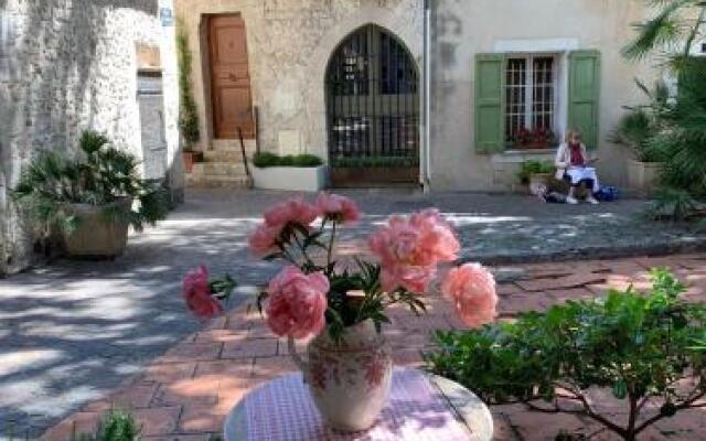 La Cle De La Porte B&B