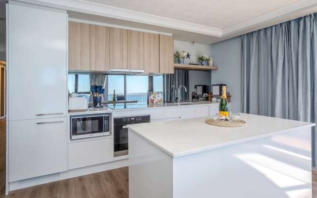 Beach Shack, Newly Renovated, Sea Views