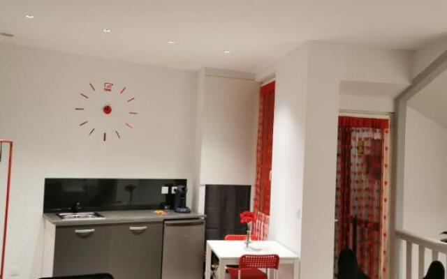 Appartement GRIS - LOVE SUITE - BALNEO-JACCUZI