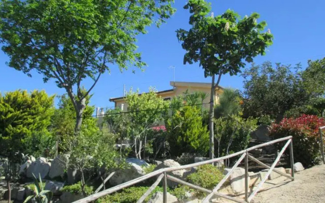 Stefy House