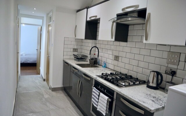 Donatello Apartment Hammersmith