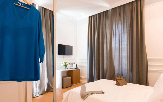 Via Chiodo Luxury Rooms