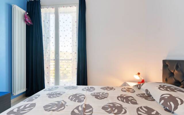Pleasant Apartment in Diano Castello With Terrace