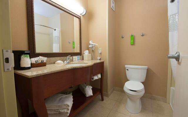 Hampton Inn Bismarck