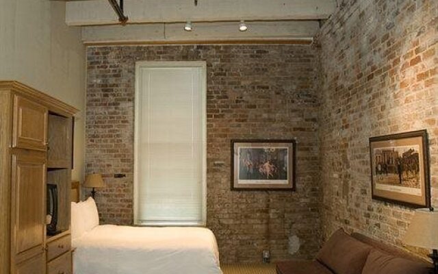 Jelly Roll Executive Suites