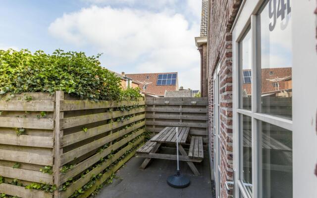 Tasteful Holiday Home in Wemeldinge near Sea