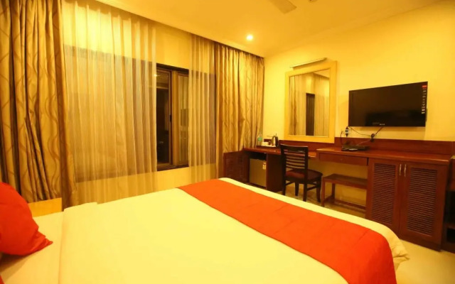 OYO Premium Brigade Road 2