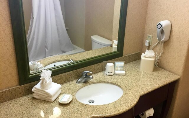 Hampton Inn Hays-North of I-70
