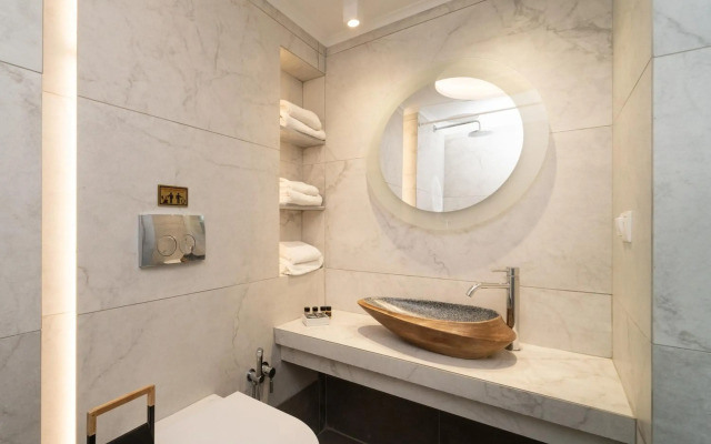 Karalis City Hotel