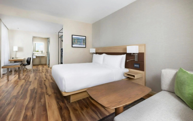 AC by Marriott Hotel Honolulu