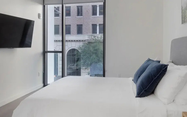 Barsala at RendezVous Urban Flats