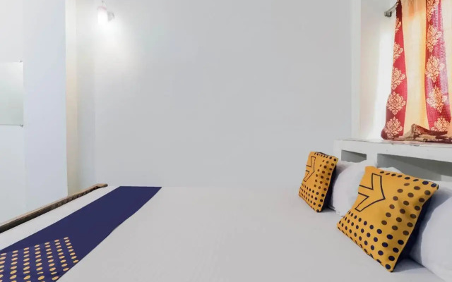 Hotel Sri Hari by OYO Rooms