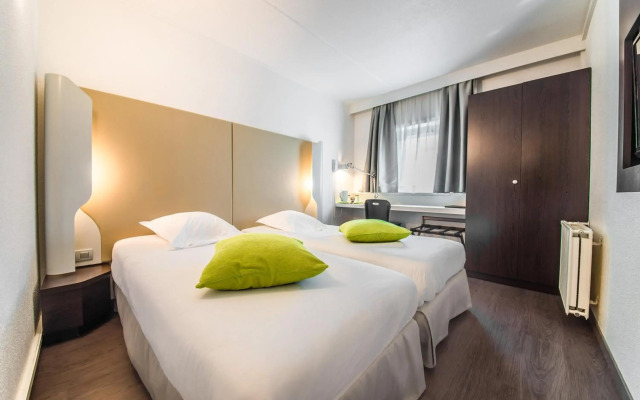 Mandarina Hotel Luxembourg Airport ( Ex Campanile)