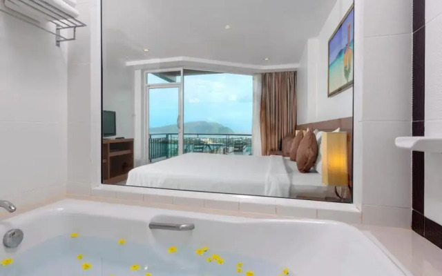 The View Rawada Phuket