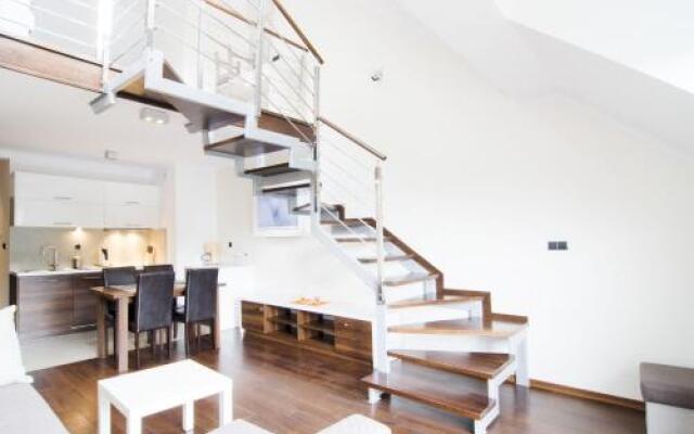 Apartament Czerwone Maki Tęczowe Wzgórze