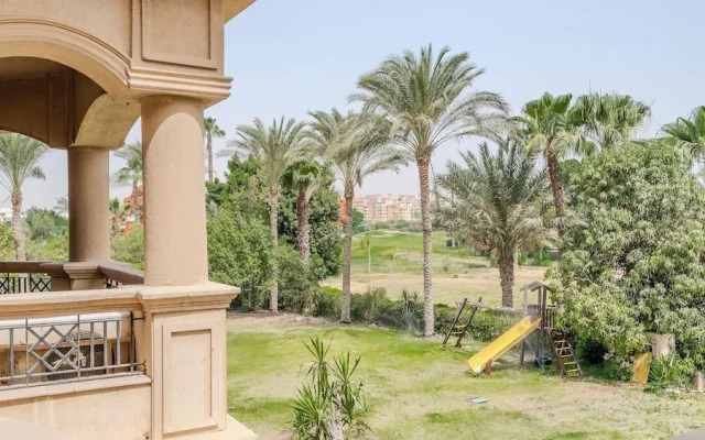 Amazing Golf View Apartments
