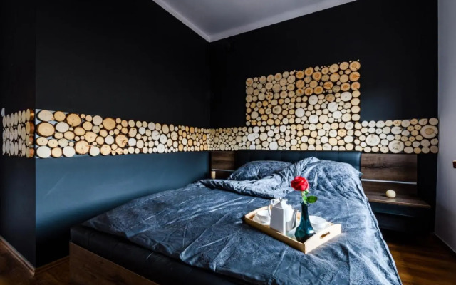 Blue House Warsaw Center