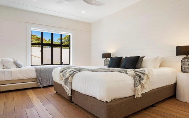 Le Dog Beach – Guest Rooms – Byron Bay