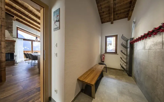 Chalet in Neukirchen 100 m ski Lift