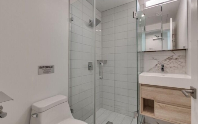 West-End Heritage Townhouse