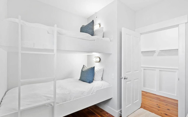 Grand Isle Condo 306