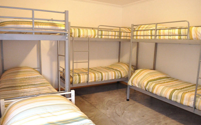 Hostel Alice