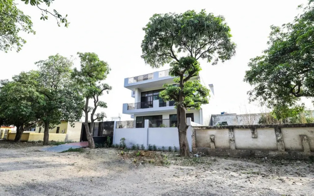 OYO 37194 Hotel Royal India