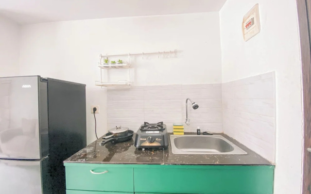 Simply 2Br At Jarrdin Cihampelas Apartment