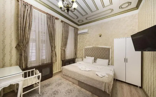 Emre Residence Suites
