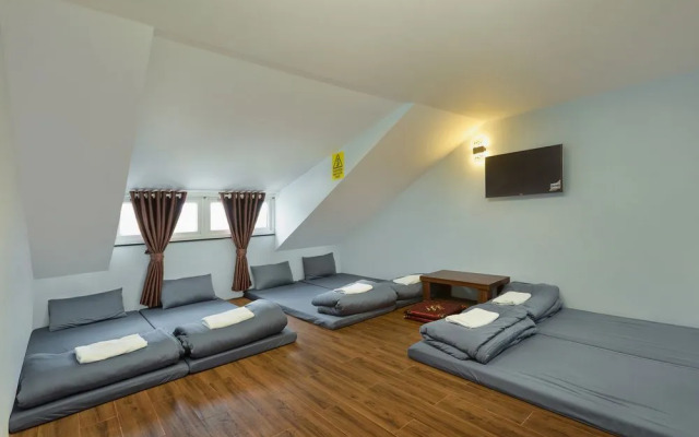 My House - Hostel