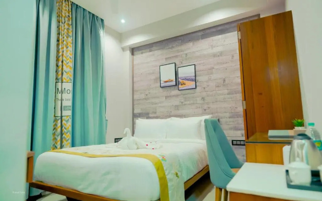 RG Exclusive Hotel-Akola