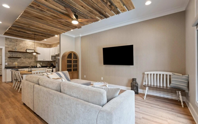 Carters Court Grand Escape